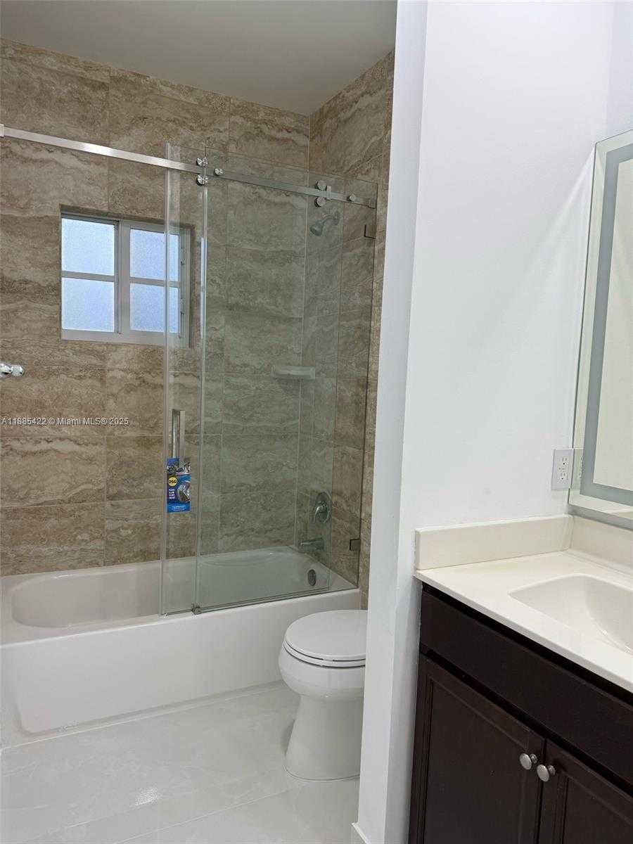 Small Image of 8132 SOUTH WEST 17TH CT, North Lauderdale Number 26