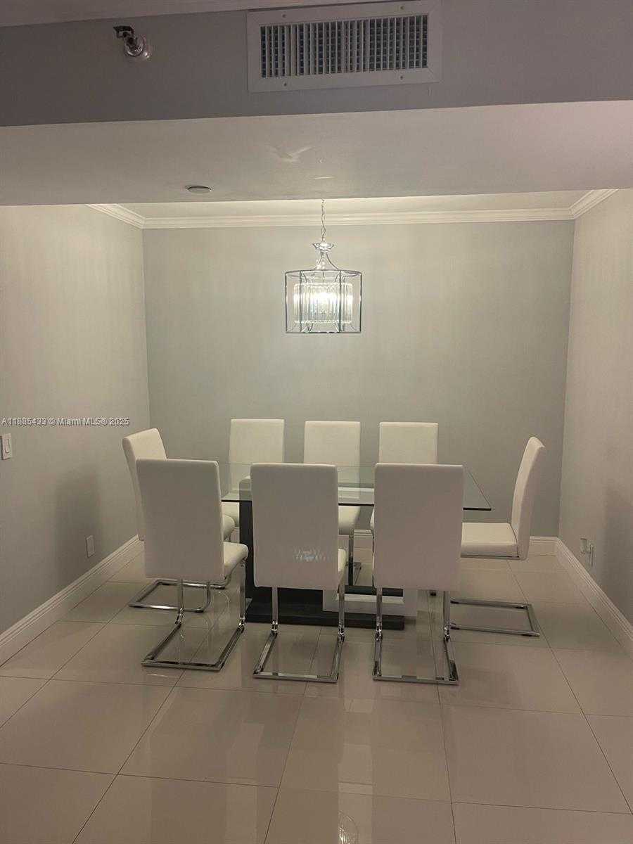 Small Image of 3610 YACHT CLUB DR #215, Aventura Number 15