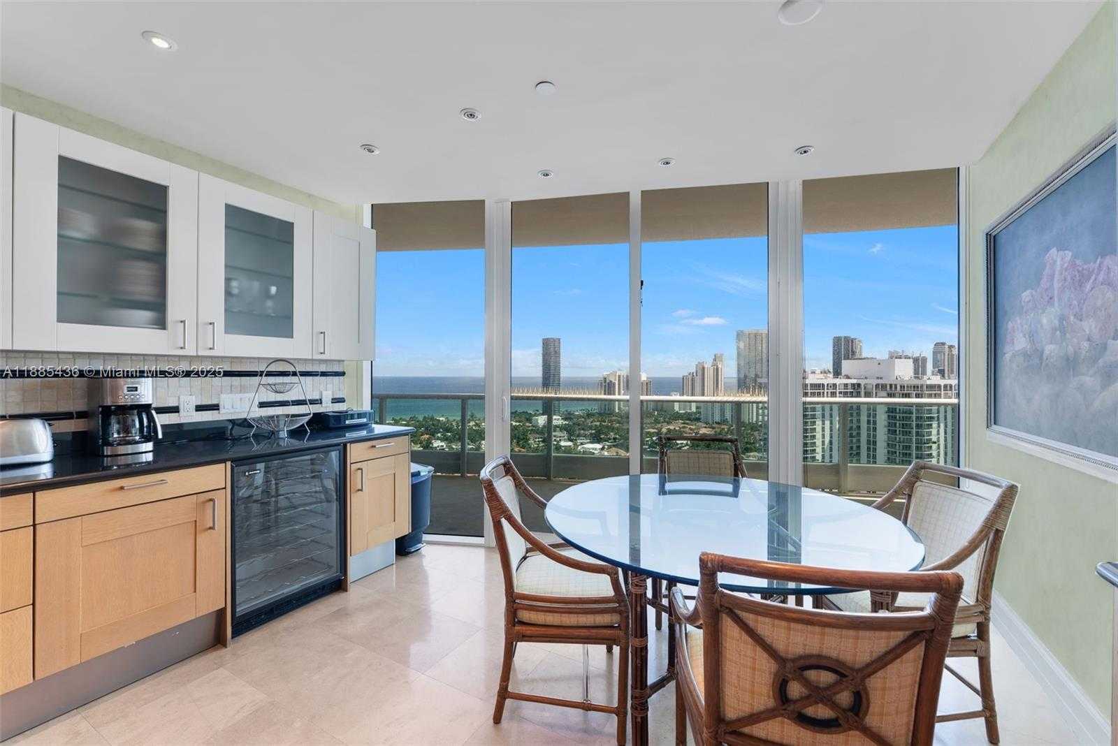 Small Image of 19955 NORTH EAST 38TH CT #3001, Aventura Number 31