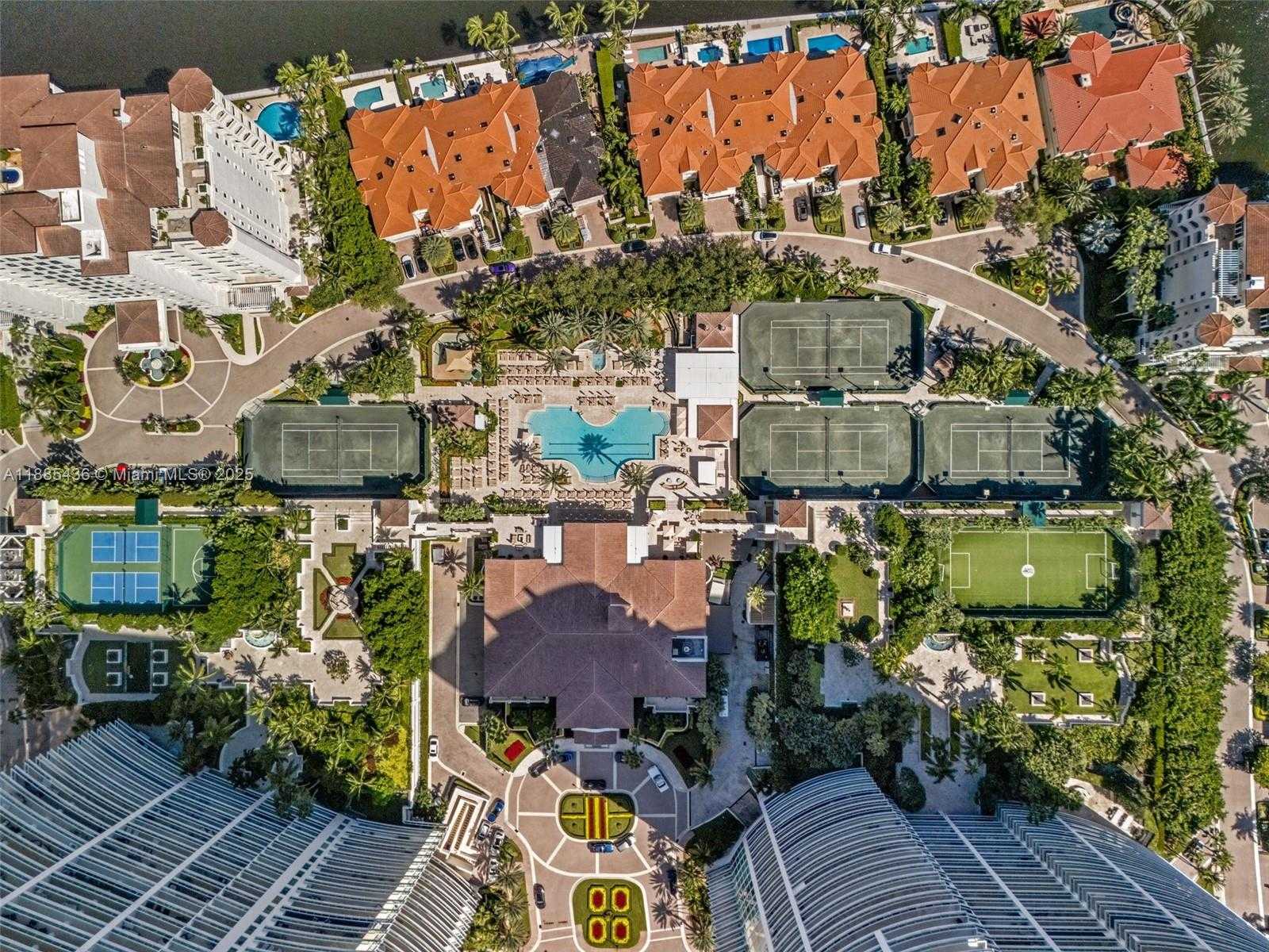 Small Image of 19955 NORTH EAST 38TH CT #3001, Aventura Number 5