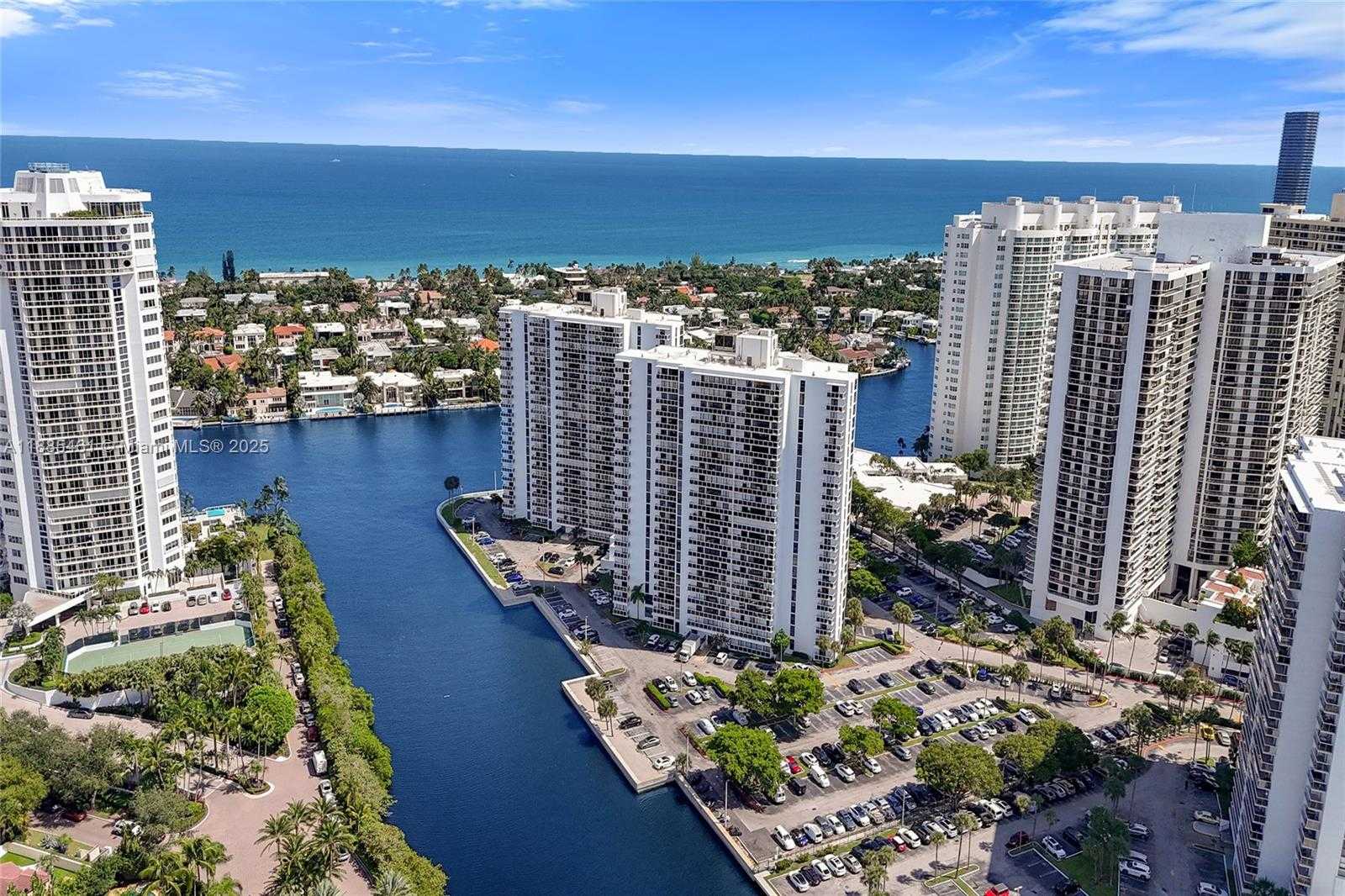 Small Image of 20505 EAST COUNTRY CLUB DR #2233, Aventura Number 16