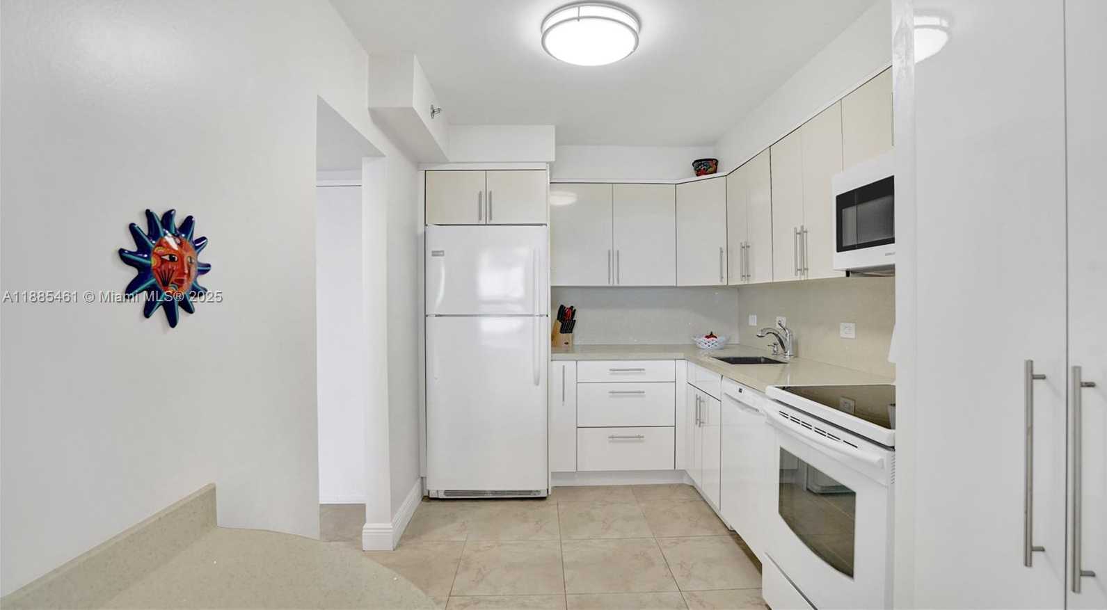 Small Image of 20505 EAST COUNTRY CLUB DR #2233, Aventura Number 25
