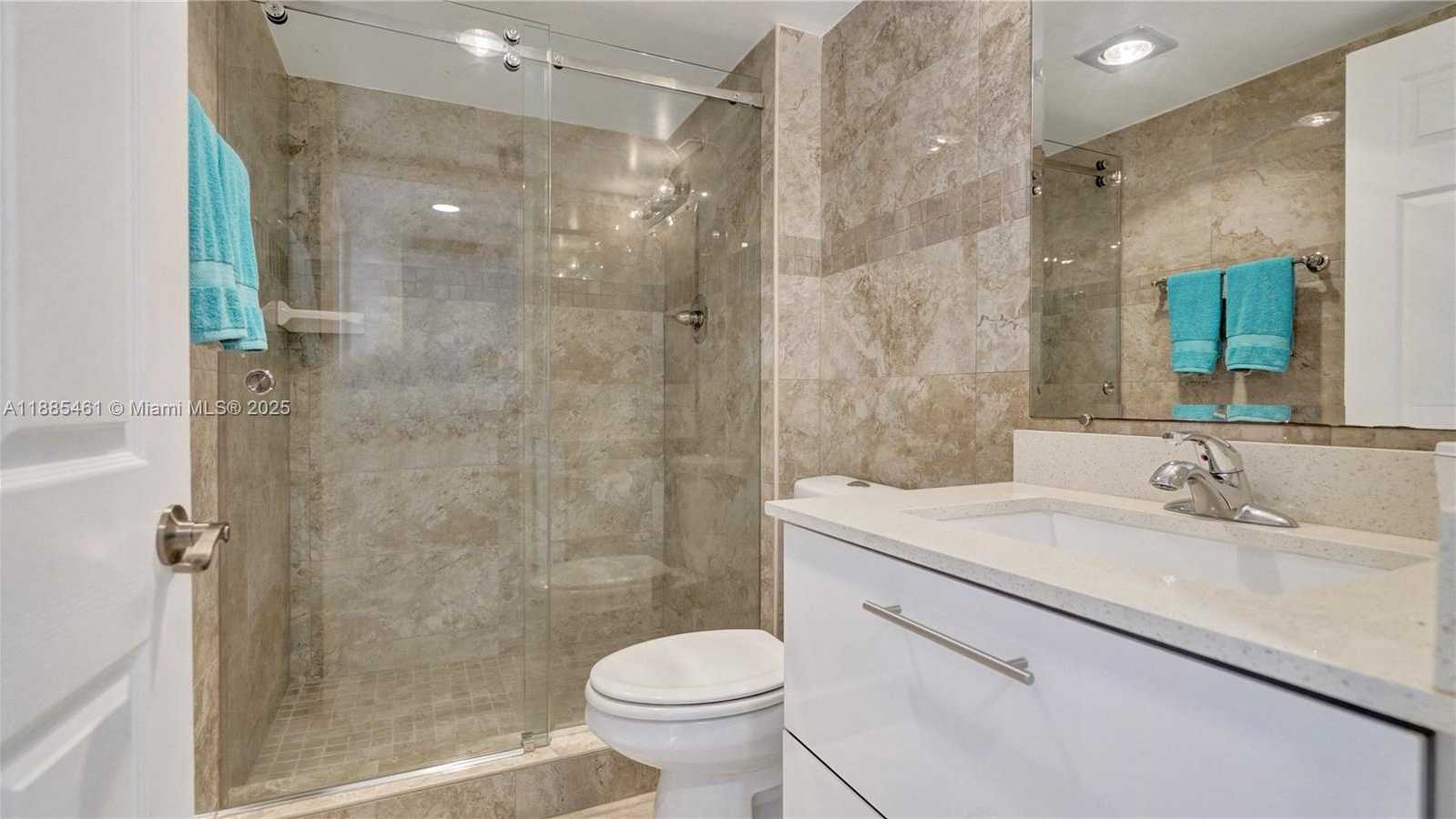 Small Image of 20505 EAST COUNTRY CLUB DR #2233, Aventura Number 38