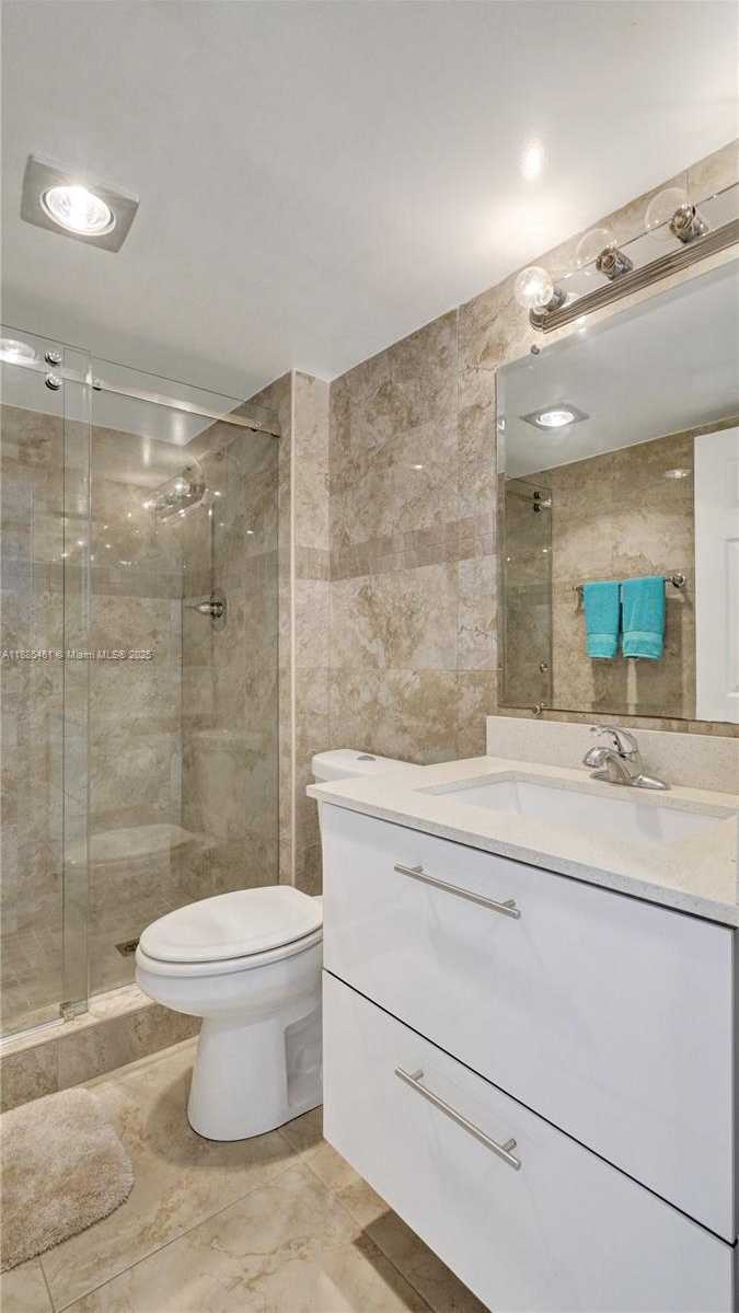 Small Image of 20505 EAST COUNTRY CLUB DR #2233, Aventura Number 44