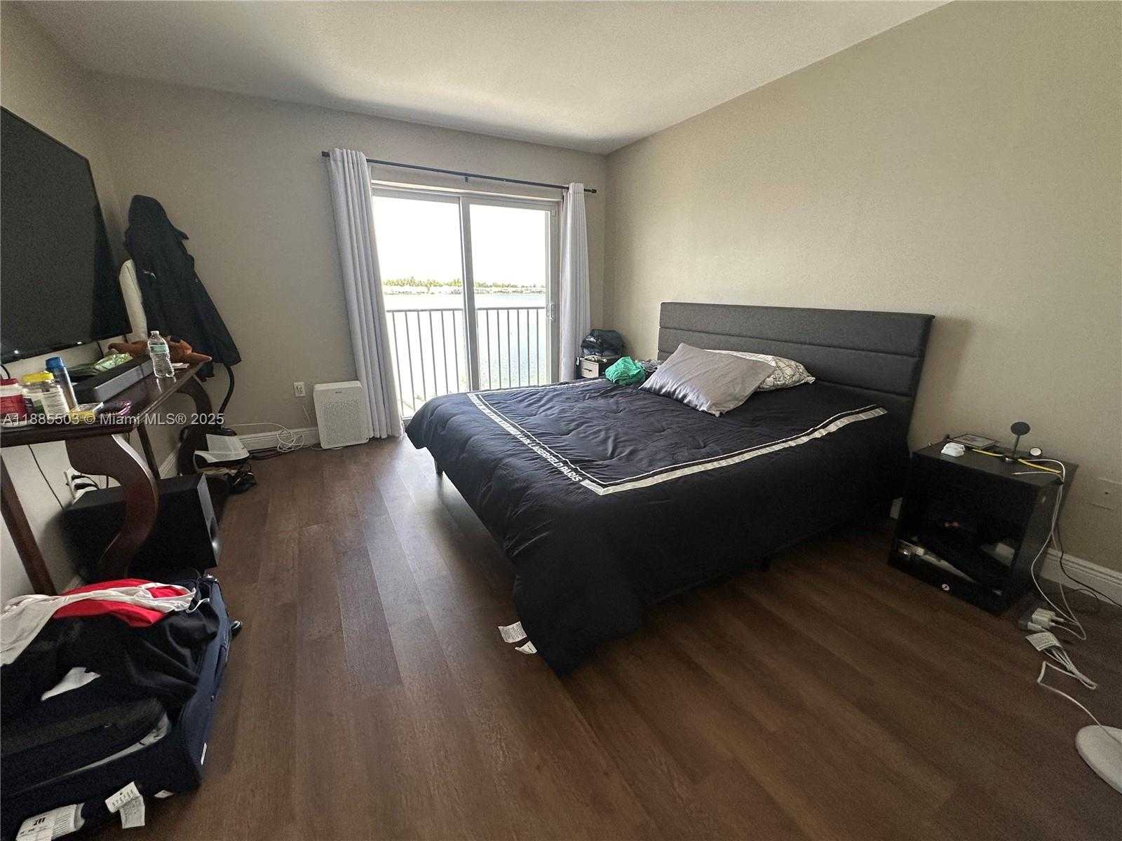Small Image of 12373 NORTH WEST 7TH LN, Miami Number 14
