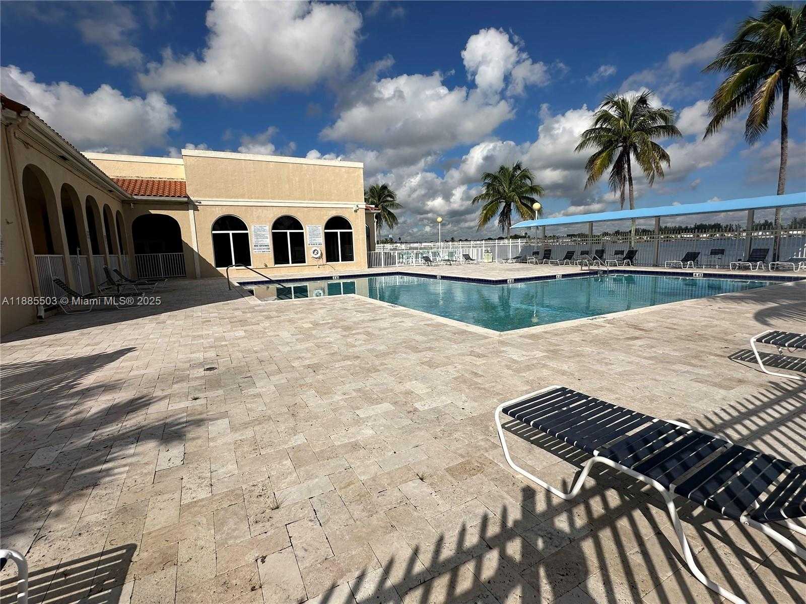 Small Image of 12373 NORTH WEST 7TH LN, Miami Number 15