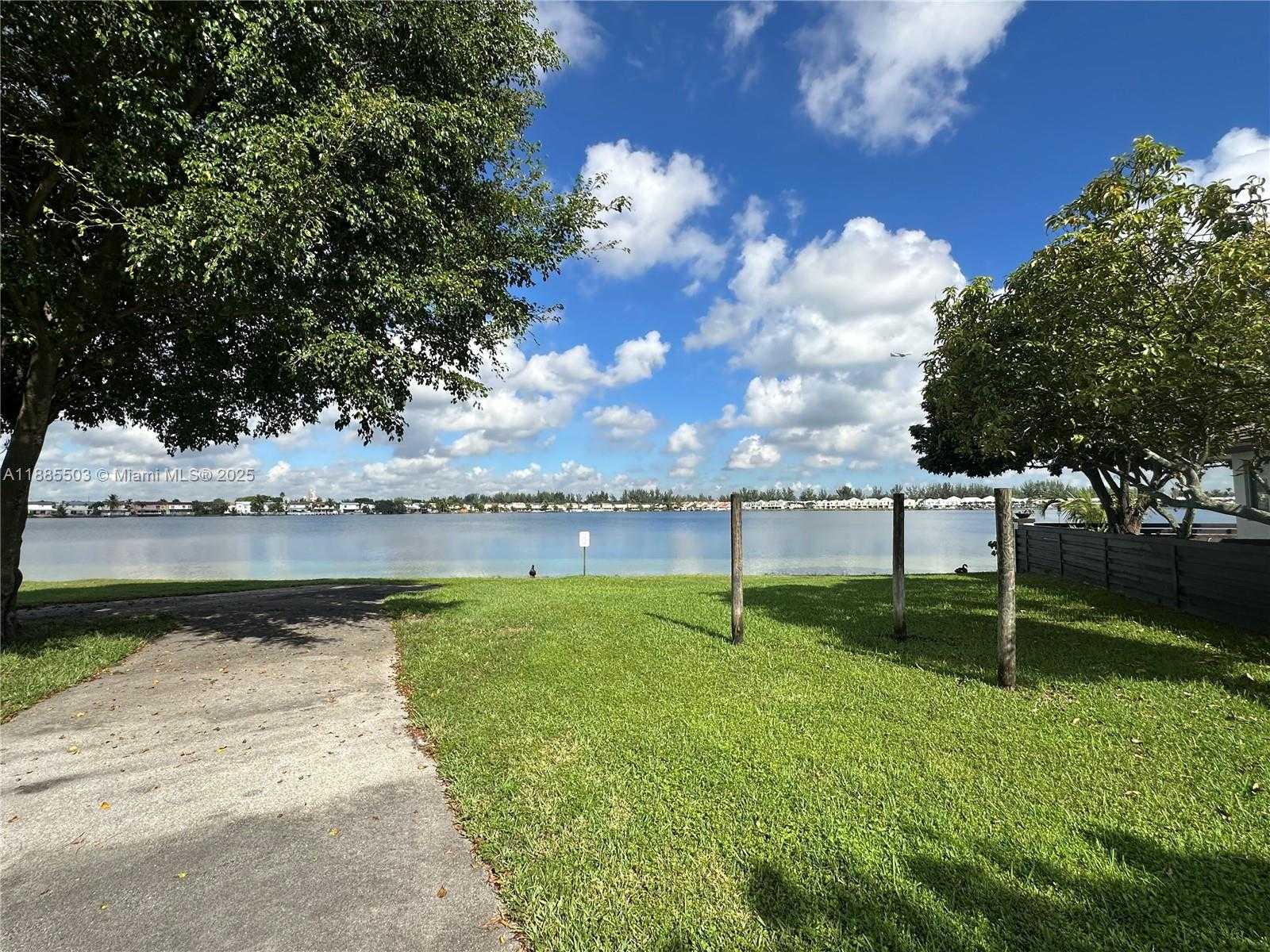 Small Image of 12373 NORTH WEST 7TH LN, Miami Number 2
