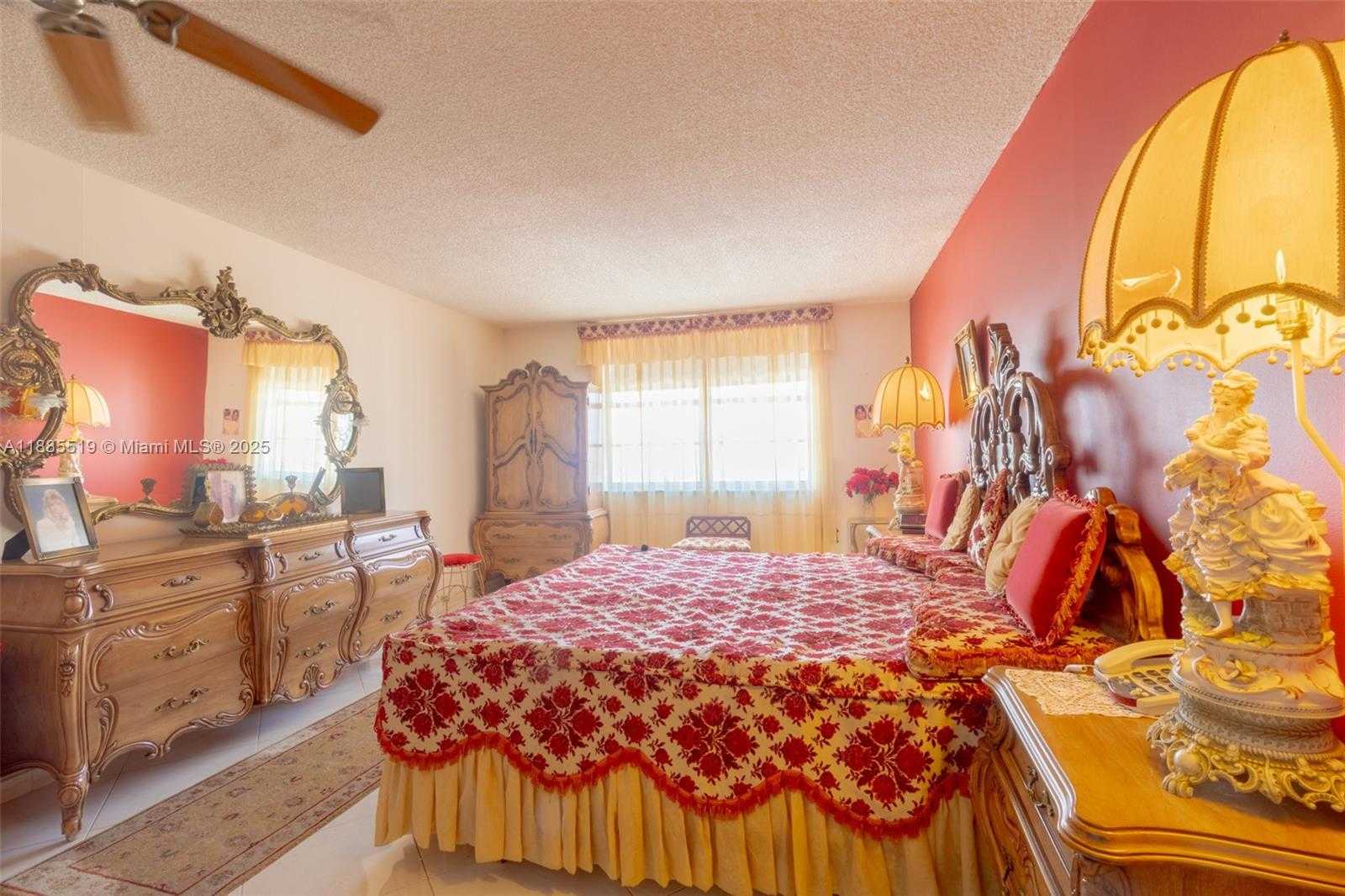 Small Image of 250 174TH ST #1816, Sunny Isles Beach Number 14