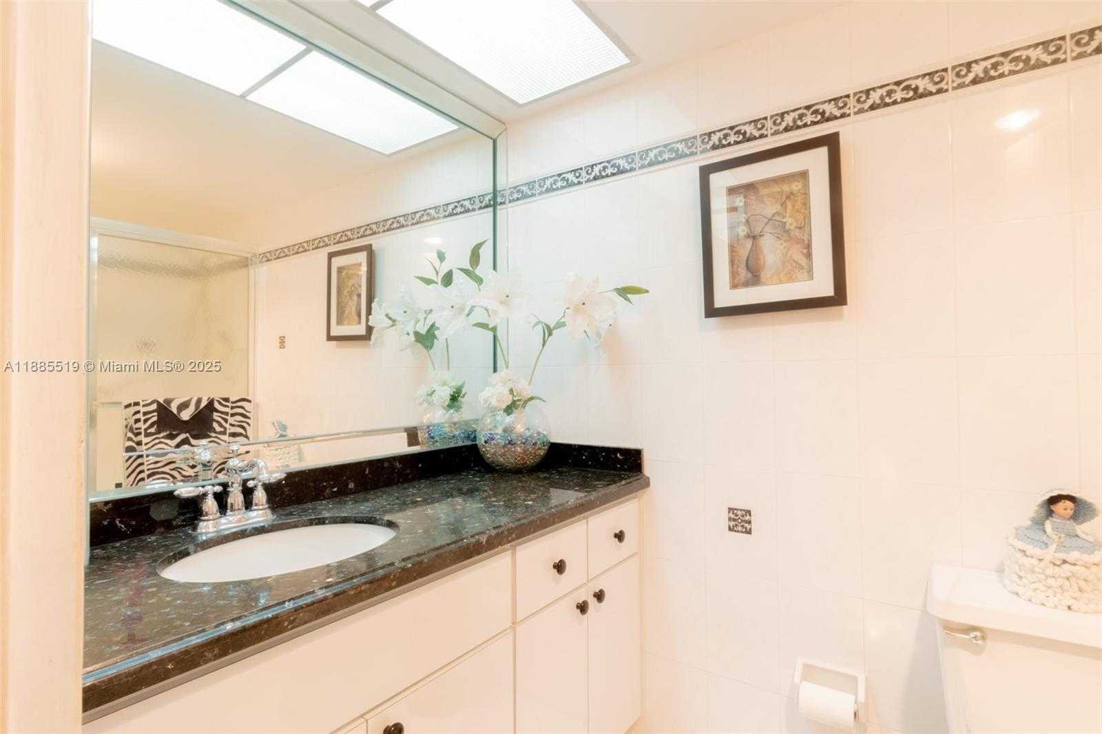 Small Image of 250 174TH ST #1816, Sunny Isles Beach Number 36