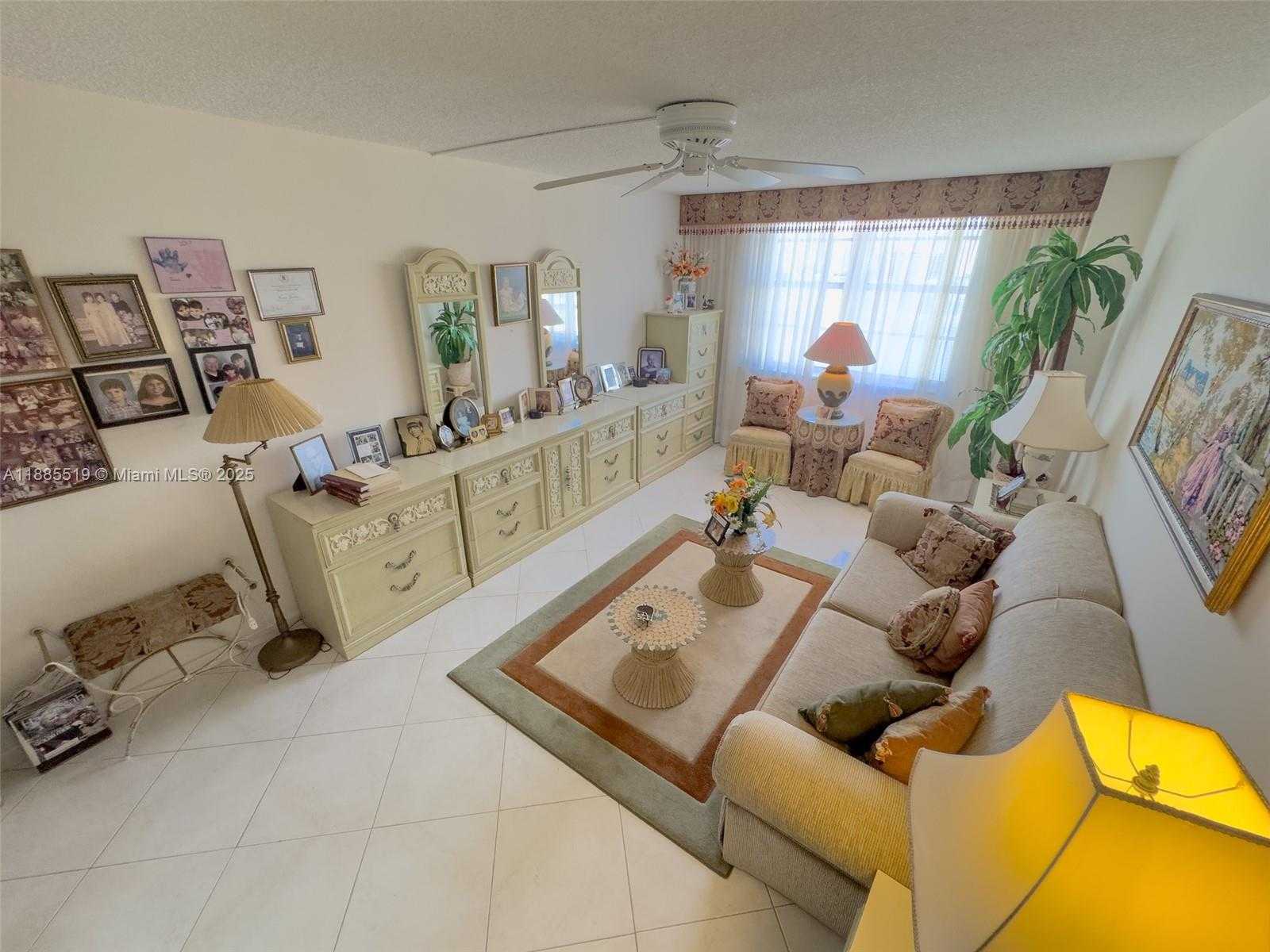 Small Image of 250 174TH ST #1816, Sunny Isles Beach Number 5