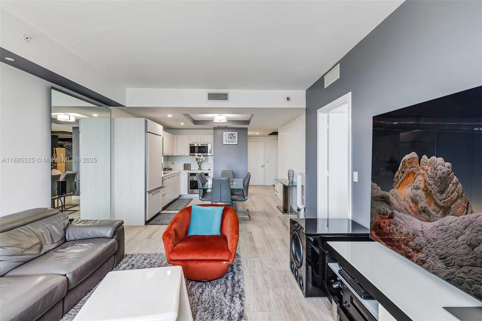 Small Image of 45 NE 9th St, Miami, FL 33132, USA Number 20