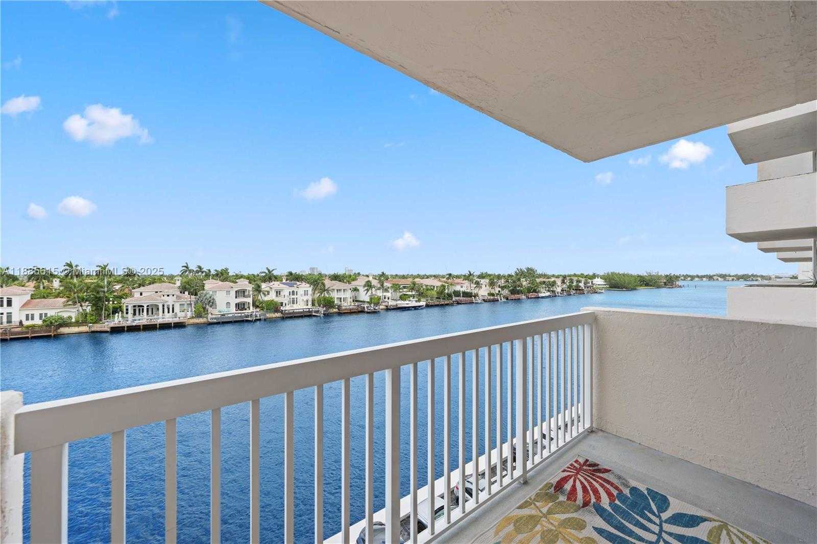 Small Image of 1500 SOUTH OCEAN DR #5C, Hollywood Number 12