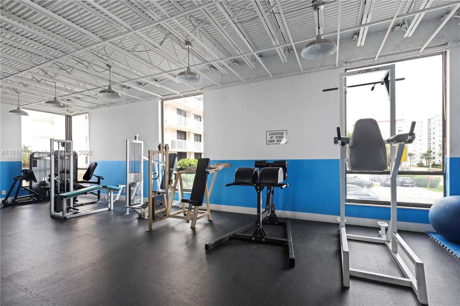 Small Image of 1500 SOUTH OCEAN DR #5C, Hollywood Number 39