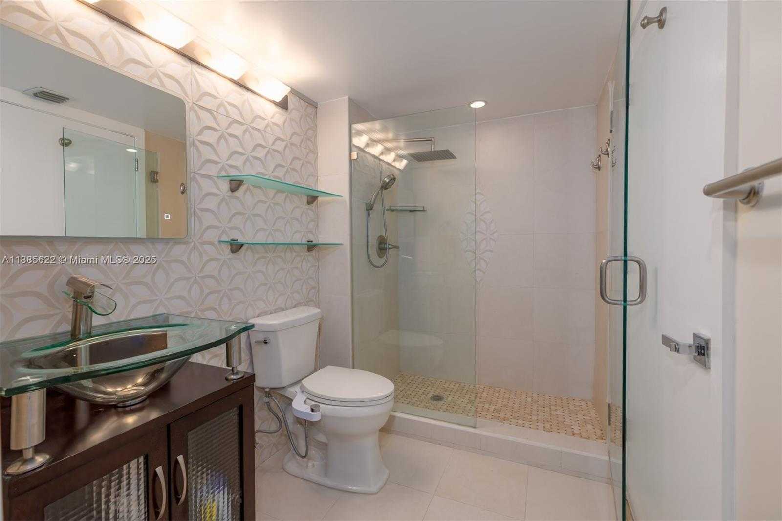 Small Image of 90 ALTON RD #1712, Miami Beach Number 19