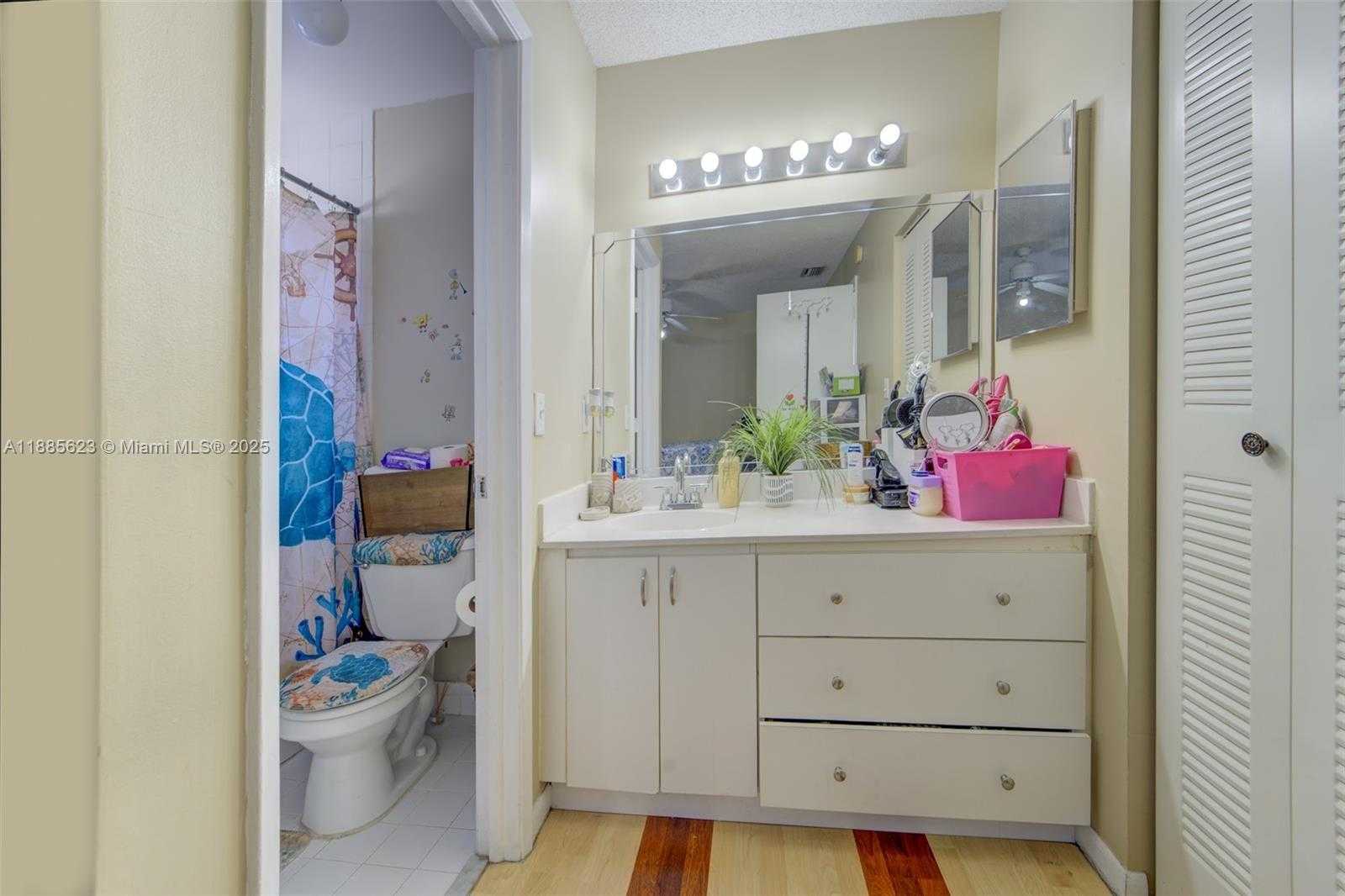 Small Image of 14915 SOUTH WEST 80TH ST #205, Miami Number 10