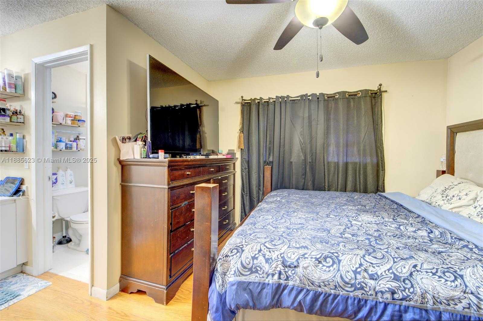 Small Image of 14915 SOUTH WEST 80TH ST #205, Miami Number 18