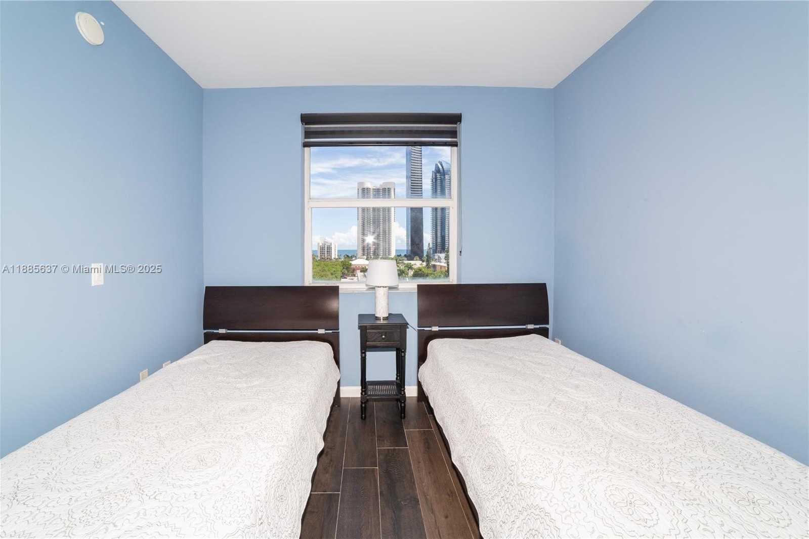 Small Image of 17150 NORTH BAY RD #2914, Sunny Isles Beach Number 31