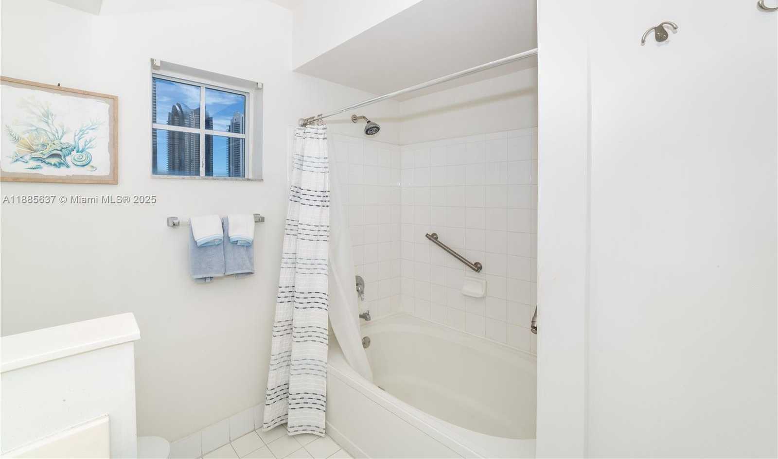 Small Image of 17150 NORTH BAY RD #2914, Sunny Isles Beach Number 37