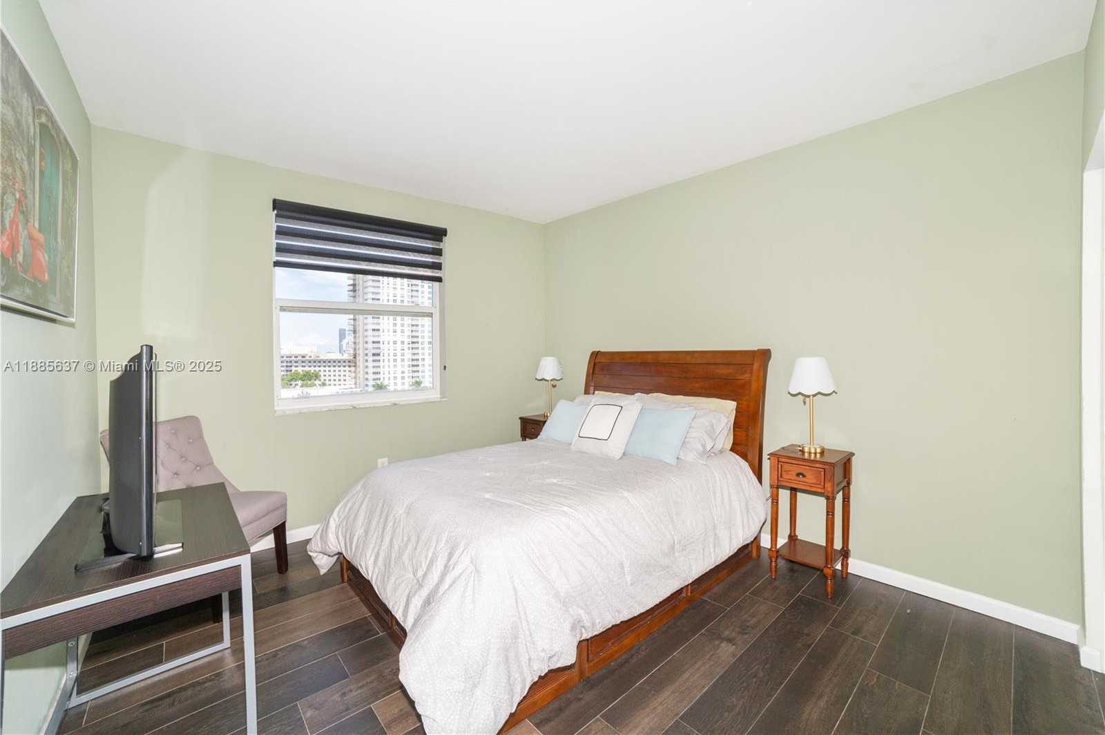 Small Image of 17150 NORTH BAY RD #2914, Sunny Isles Beach Number 39