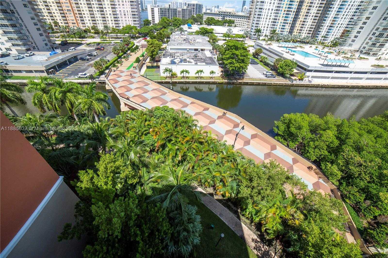 Small Image of 17150 NORTH BAY RD #2914, Sunny Isles Beach Number 48