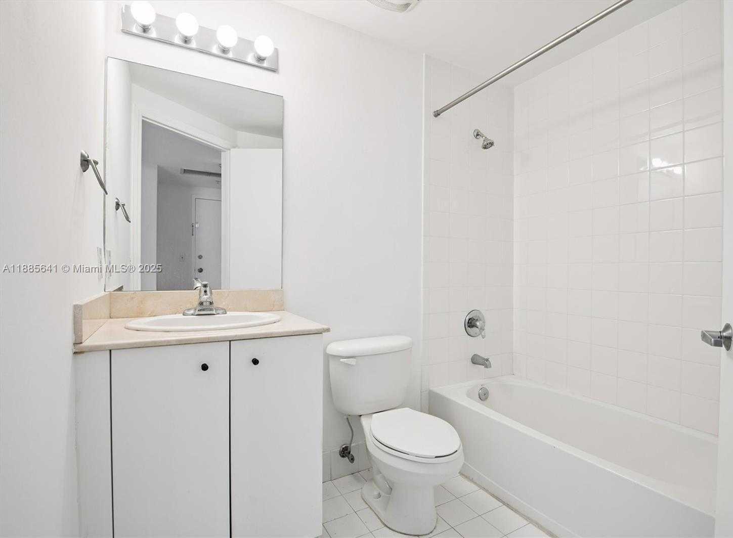 Small Image of 5970 INDIAN CREEK DR #302, Miami Beach Number 12