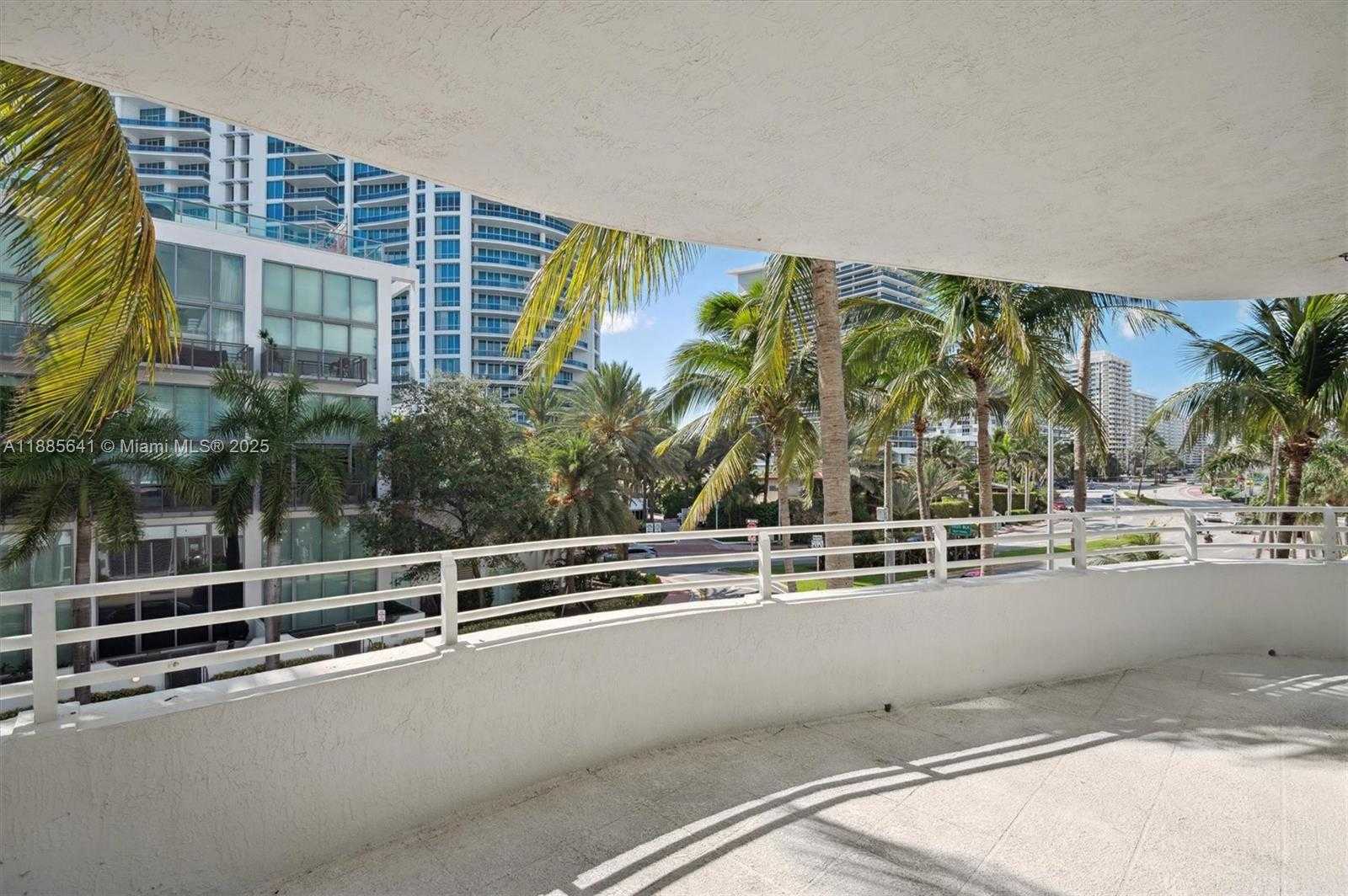 Small Image of 5970 INDIAN CREEK DR #302, Miami Beach Number 14