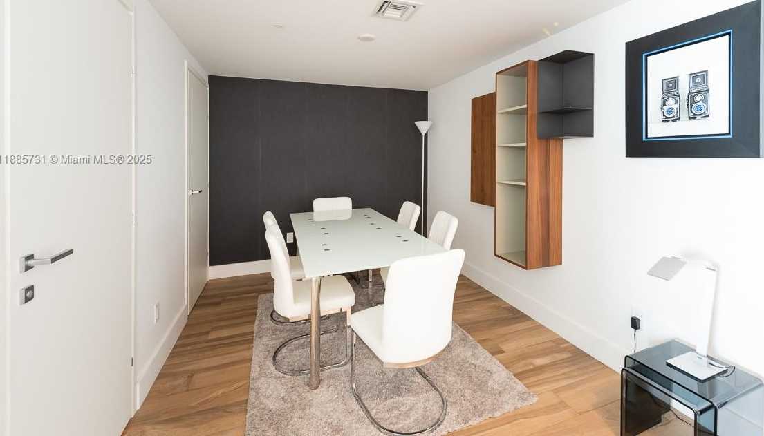 Small Image of 1300 BRICKELL BAY DR #3205, Miami Number 15