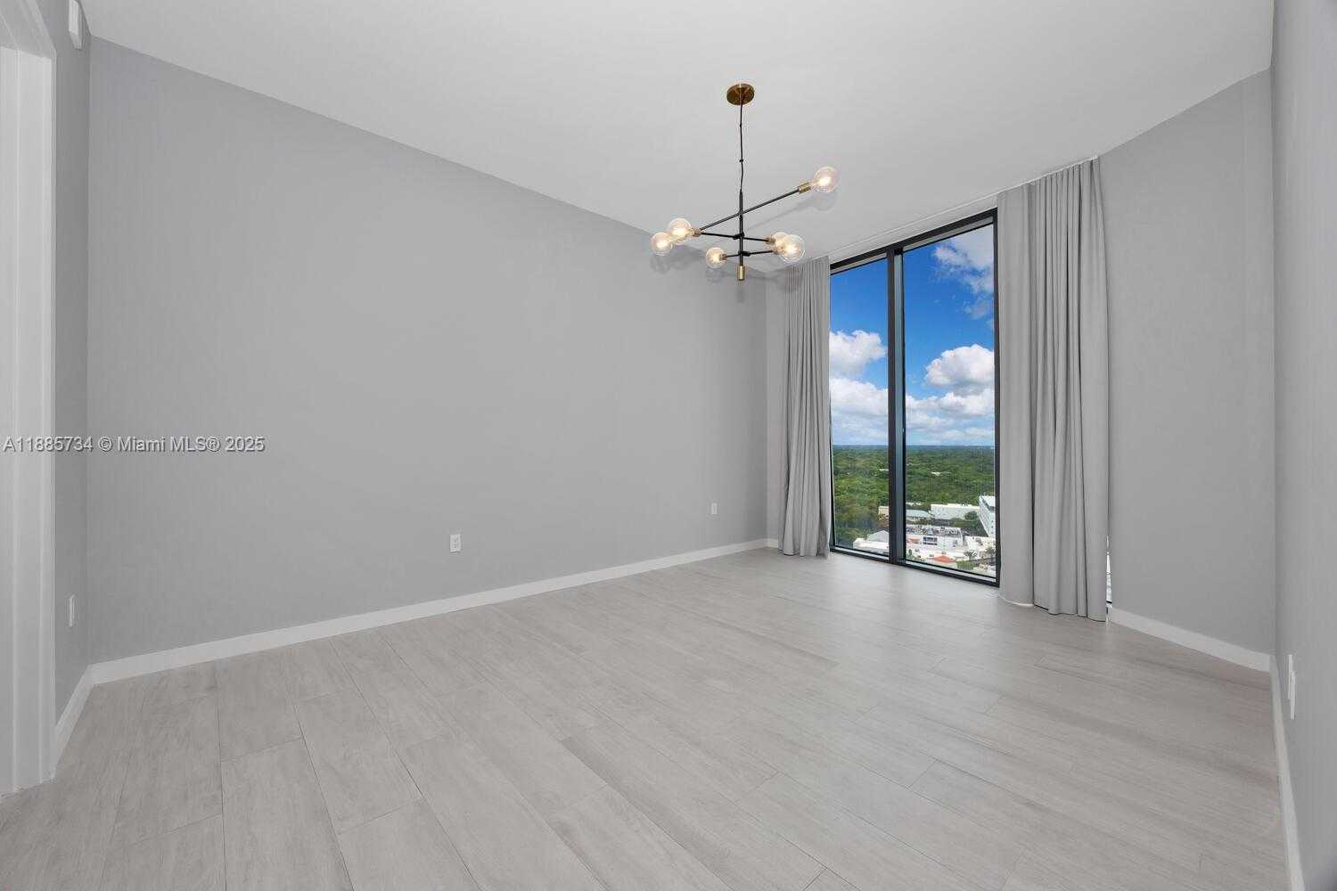 Small Image of 2831 SOUTH BAYSHORE DR #2008, Miami Number 10