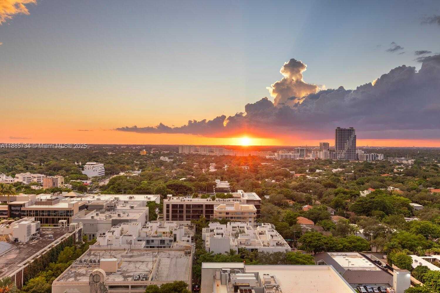 Small Image of 2831 SOUTH BAYSHORE DR #2008, Miami Number 21