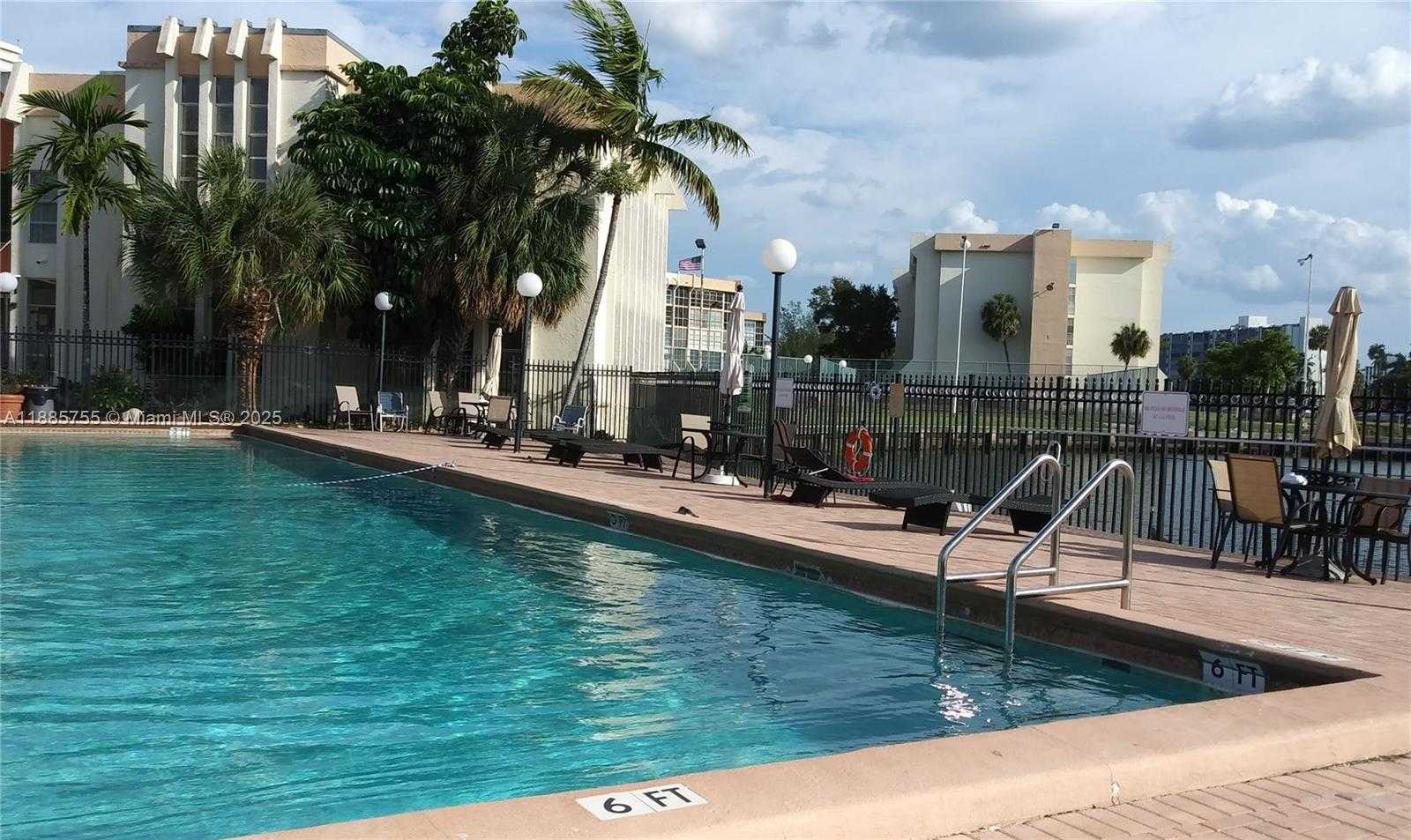Small Image of 501 THREE ISLANDS BLVD #417, Hallandale Beach Number 2