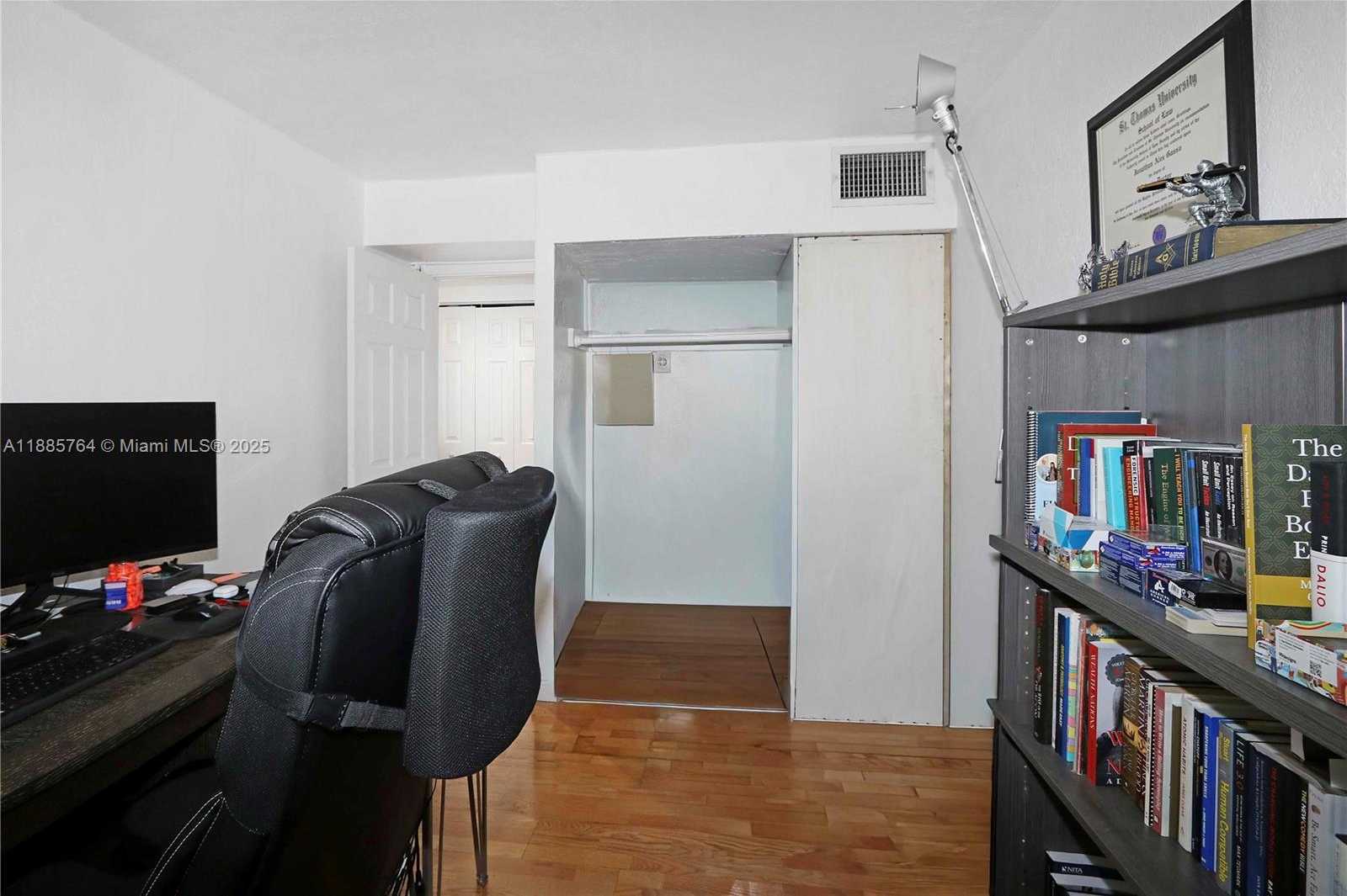 Small Image of 8617 SOUTH WEST 68TH CT #24, Pinecrest Number 18