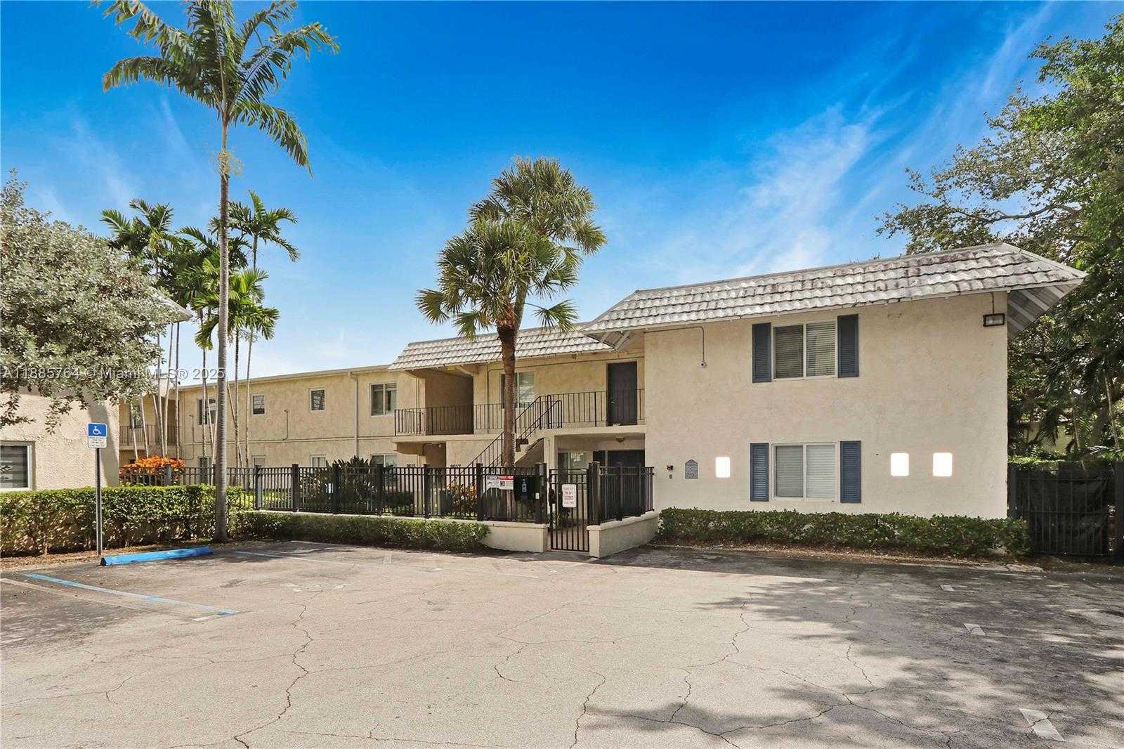 Small Image of 8617 SOUTH WEST 68TH CT #24, Pinecrest Number 22