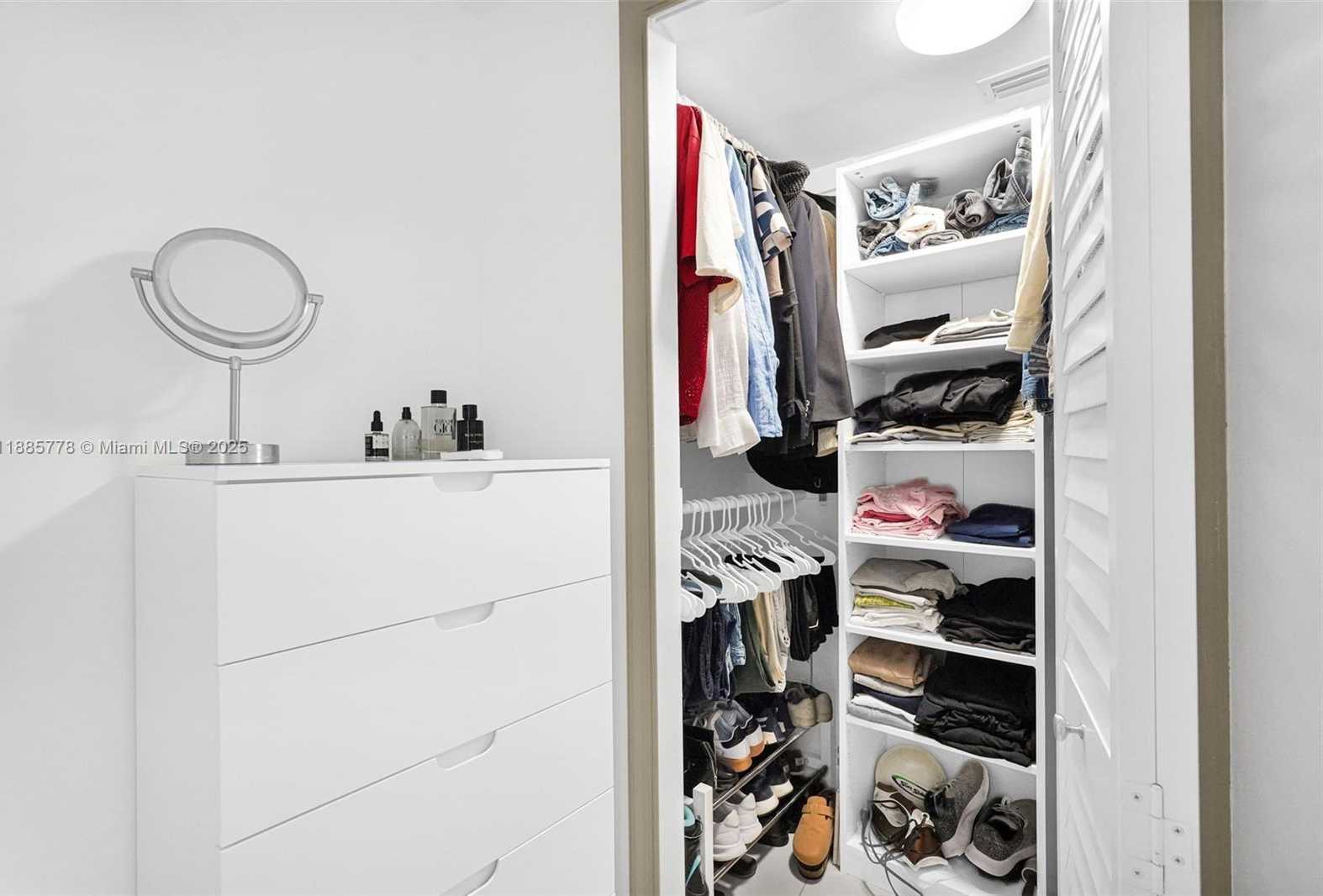 Small Image of 1750 NORTH BAYSHORE DR #3708, Miami Number 13