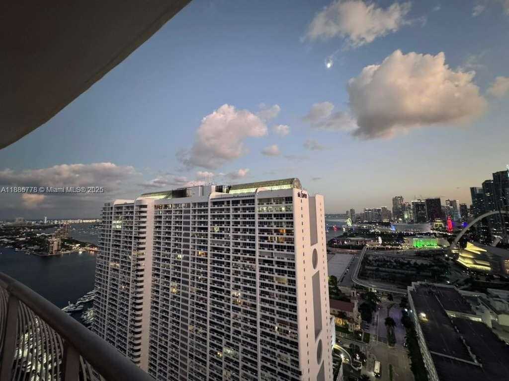 Small Image of 1750 NORTH BAYSHORE DR #3708, Miami Number 19