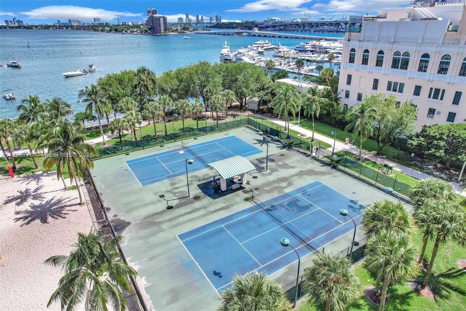 Small Image of 1750 NORTH BAYSHORE DR #3708, Miami Number 28