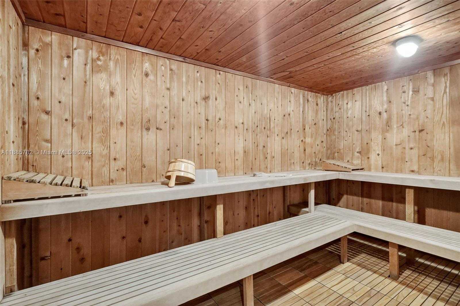 Small Image of 100 BAYVIEW DR #1512, Sunny Isles Beach Number 24
