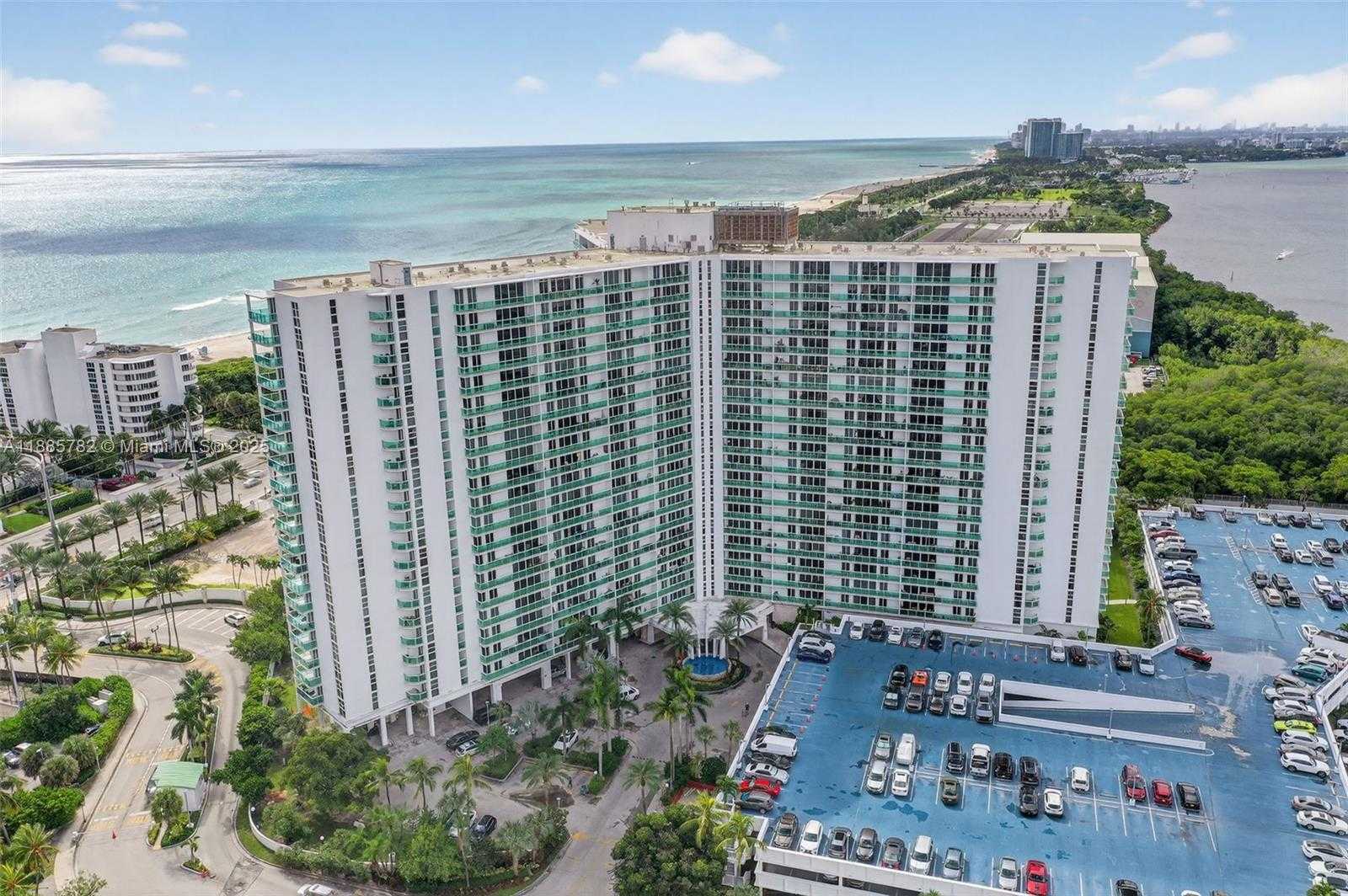 Small Image of 100 BAYVIEW DR #1512, Sunny Isles Beach Number 28