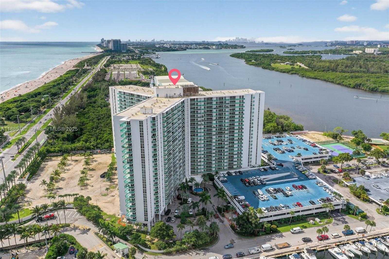 Small Image of 100 BAYVIEW DR #1512, Sunny Isles Beach Number 32