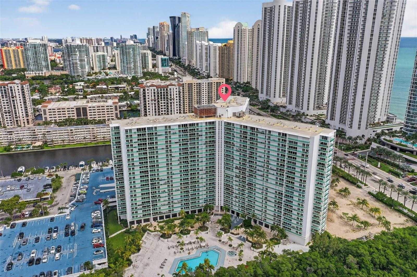 Small Image of 100 BAYVIEW DR #1512, Sunny Isles Beach Number 33