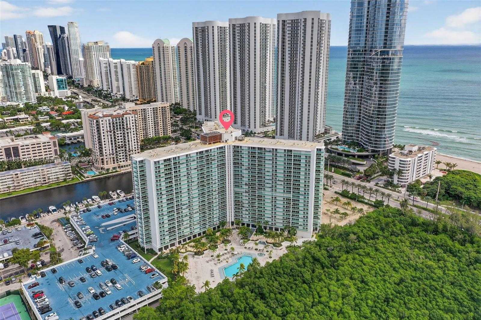 Small Image of 100 BAYVIEW DR #1512, Sunny Isles Beach Number 34