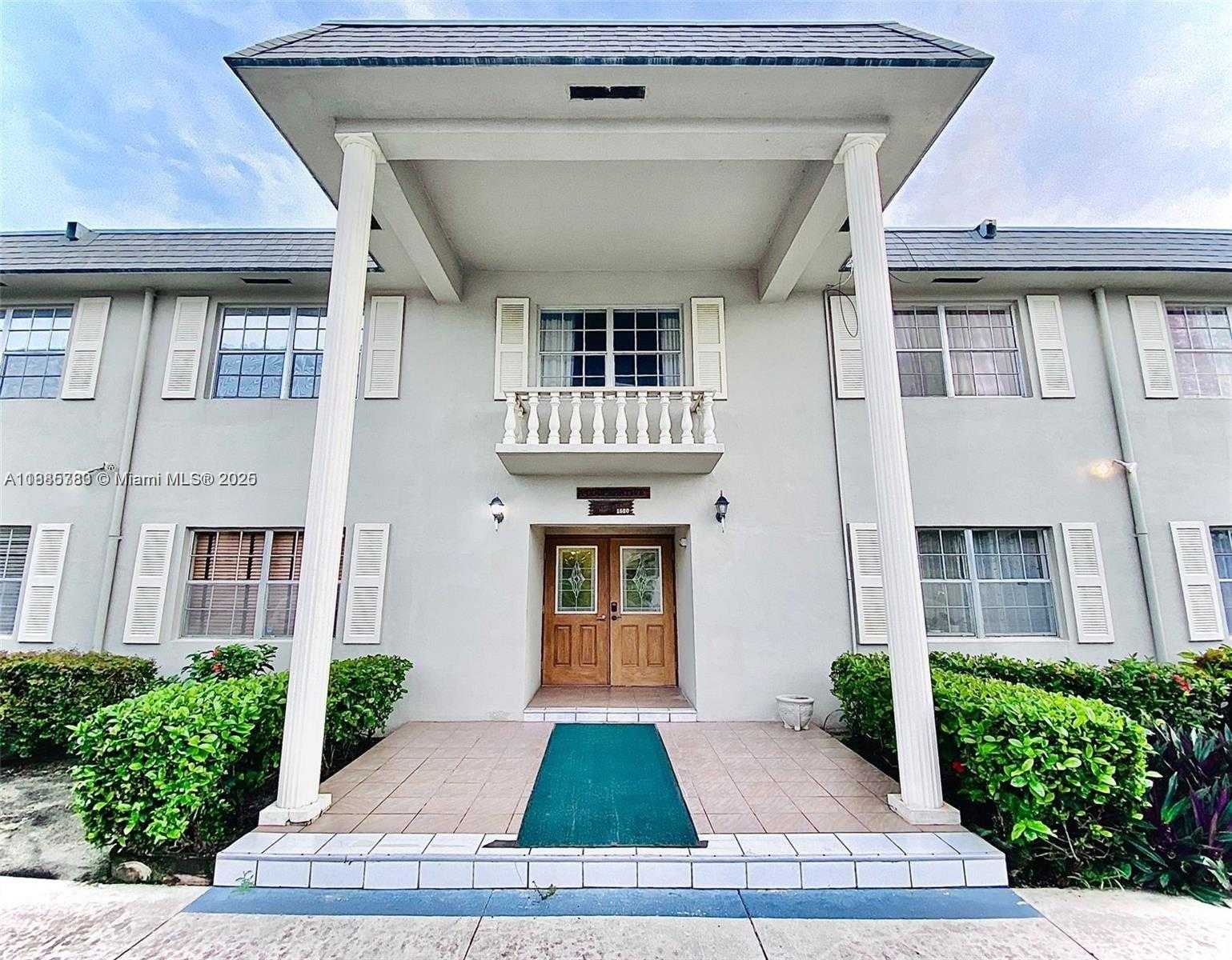 Small Image of 1520 MCKINLEY ST #216E, Hollywood Number 12