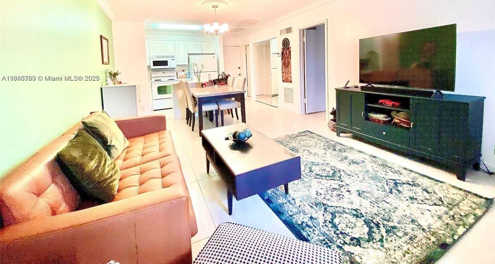 Small Image of 1520 MCKINLEY ST #216E, Hollywood Number 2