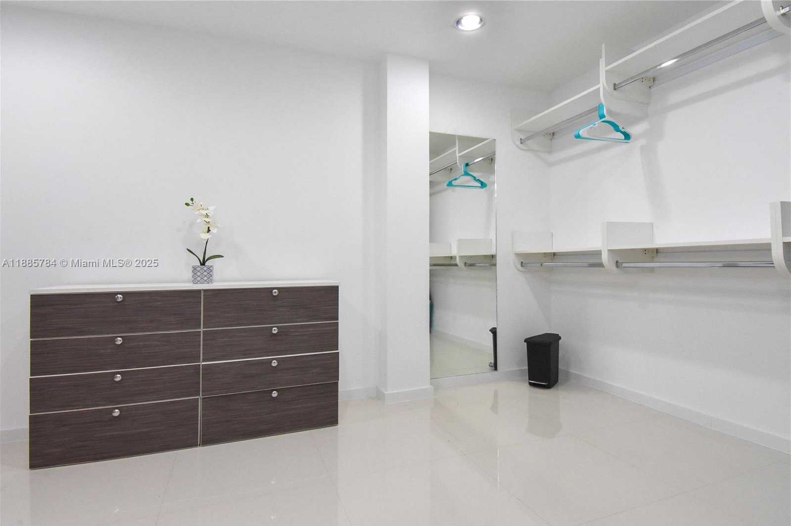 Small Image of 3030 NORTH EAST 188TH ST #309, Aventura Number 10