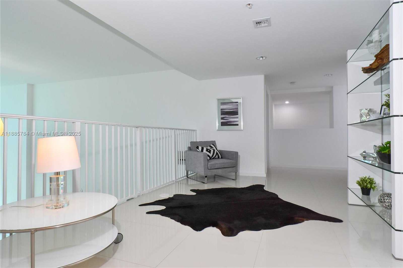 Small Image of 3030 NORTH EAST 188TH ST #309, Aventura Number 11