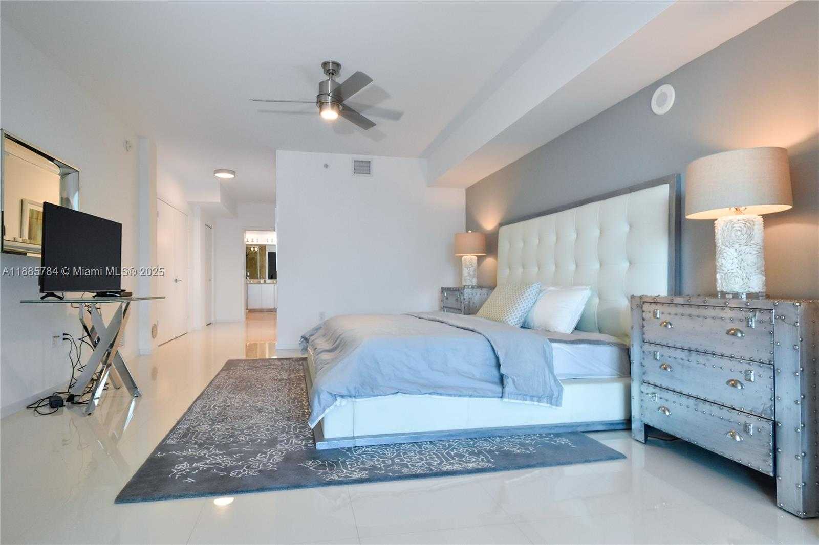 Small Image of 3030 NORTH EAST 188TH ST #309, Aventura Number 6