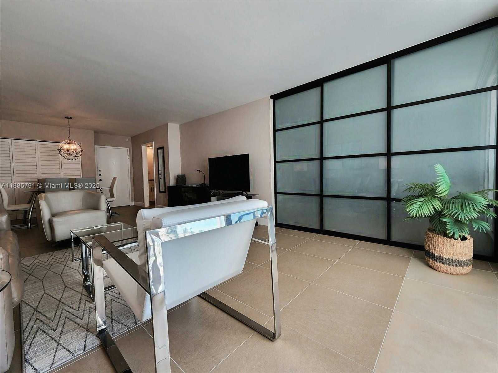 Small Image of 2030 SOUTH OCEAN DR #1218, Hallandale Beach Number 15