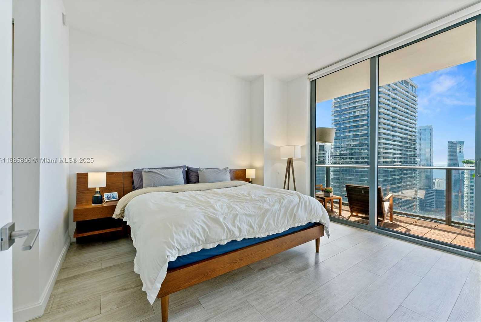 Small Image of 45 SOUTH WEST 9TH ST #4205, Miami Number 15