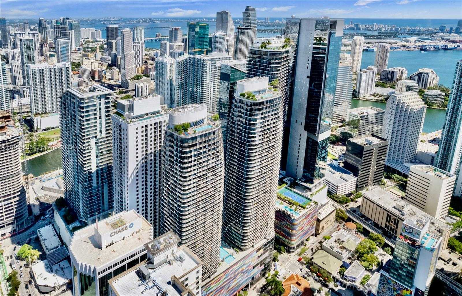 Small Image of 45 SOUTH WEST 9TH ST #4205, Miami Number 16