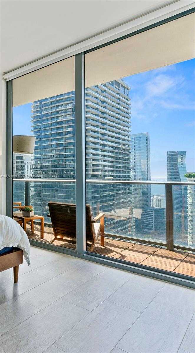 Small Image of 45 SOUTH WEST 9TH ST #4205, Miami Number 2