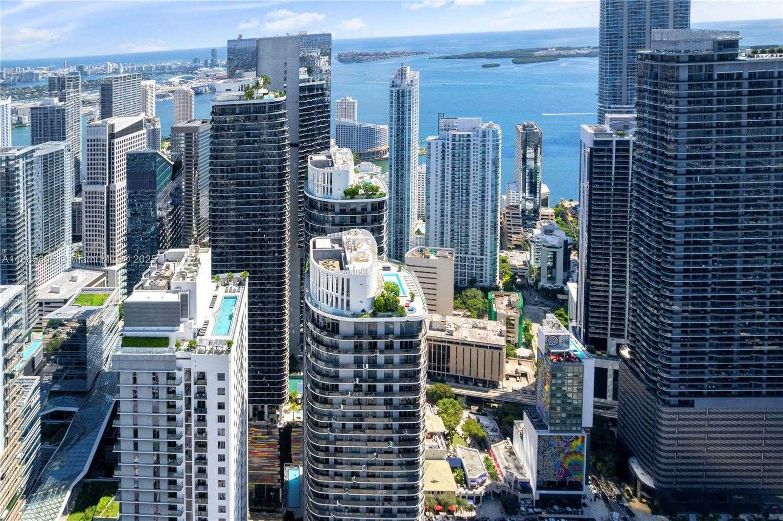 Small Image of 45 SOUTH WEST 9TH ST #4205, Miami Number 20